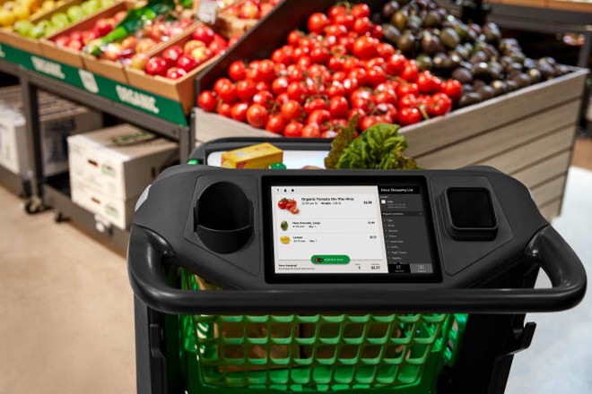 Amazon propose des chariots informatisés pour faire ses courses en magasin